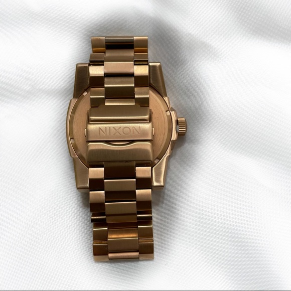 NIXON THE CORPORAL STAINLESS STEEL WATCH - Picture 3 of 10